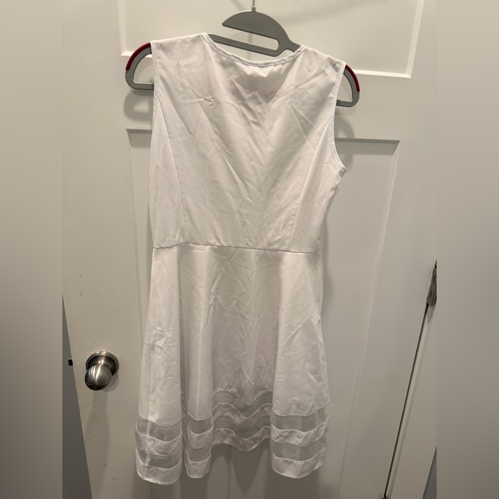 Face 2 Face White Sleeveless Mesh Yoke Dress XS NWT - Picture 4 of 11